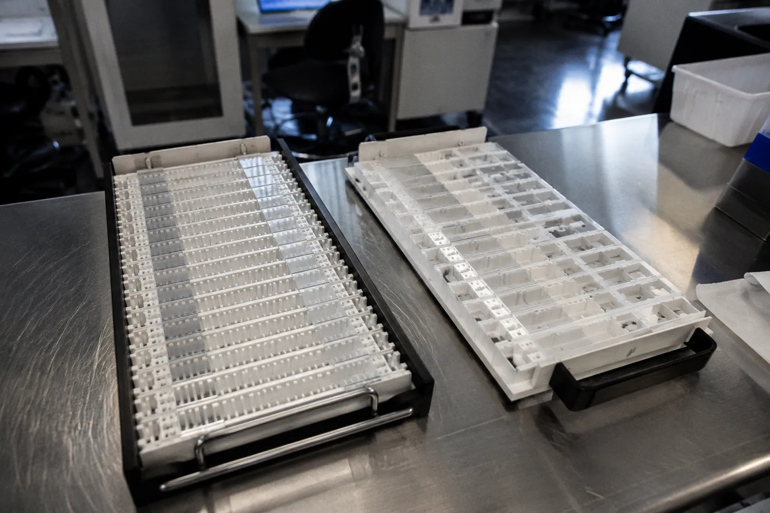 Enterprise LIS or Specialized Molecular LIMS: Two Strategies